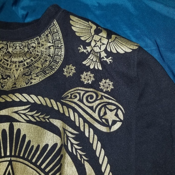 Sweater - Picture 2 of 3